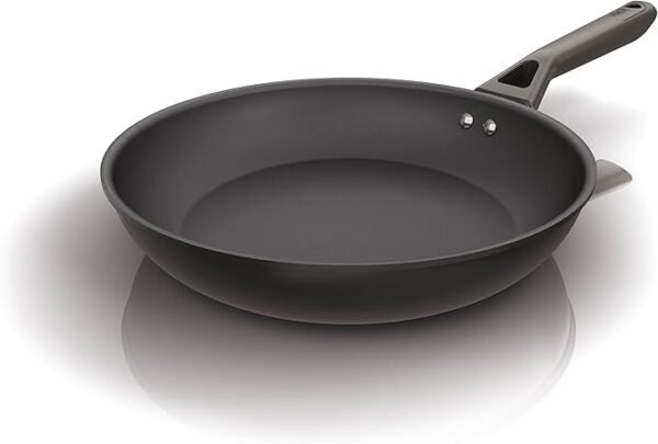 Classic Cookware 30cm Frying Pan, Non-Stick, Long Lasting Aluminium Frying Pan, Induction Compatible, Oven Safe to 180°C, Black, CW50030UK